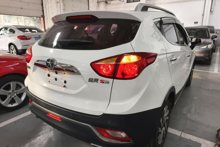 Used  Refine S3 2016 1.5L Manual Luxury Smart Version