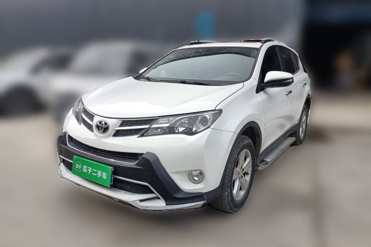 Used Toyota RAV4 2013 2.0L CVT Four-Wheel Drive New Edition
