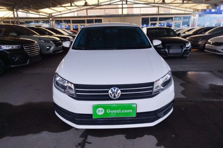 Used Volkswagen Santana 2016 1.4L Manual Fashion Edition
