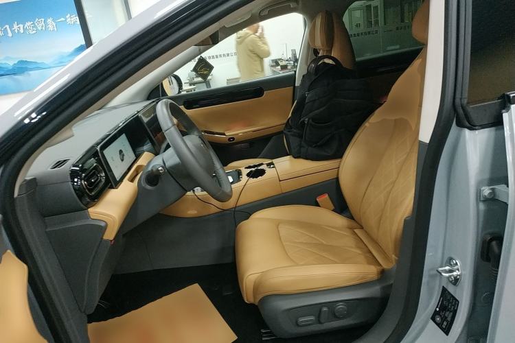 Used Leapmotor C01 2024 Range-Extended 316 Deluxe Edition
