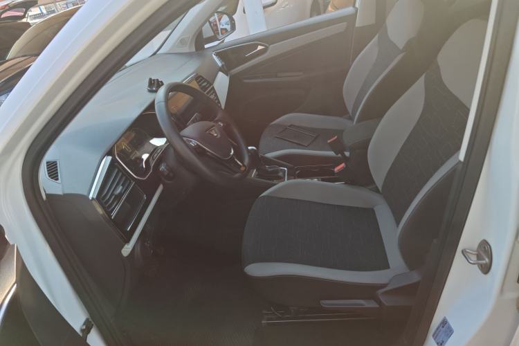 Used Jetta VS7 2022 280TSI Automatic Trend Edition
