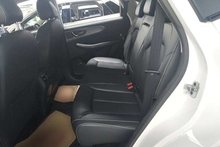 Used Roewe RX5 2023 PLUS 330TGI Automatic Trendsetting Smart Edition
