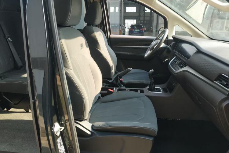 Used  Ruisheng Ace M7 2023 2.0L Long Wheelbase Wealth Creation Version 7 Seats