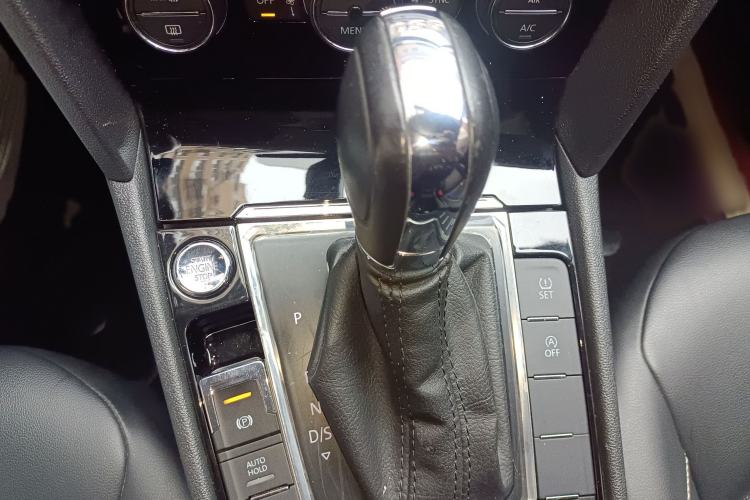 Used Volkswagen Lamando 2019 280TSI DSG Comfort Edition China VI standard
