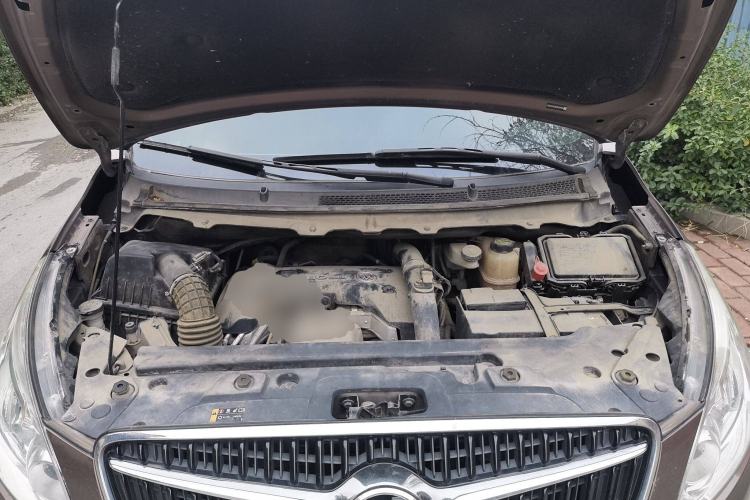 Used Buick GL8 2018 28T Luxury Model China VI Standard
