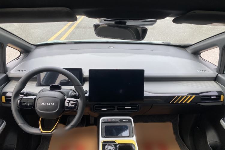 Used AION Y 2022 70 Tech Edition Lithium Iron Phosphate
