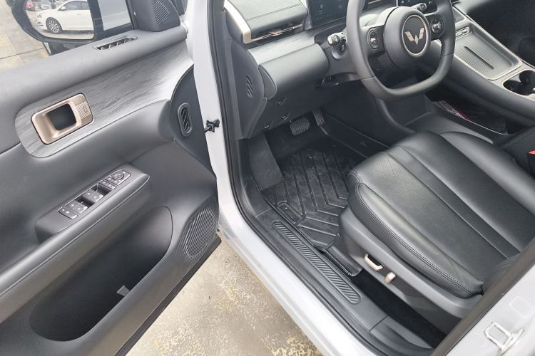 Used Wuling Xingguang S 2024 130 km Flagship Version