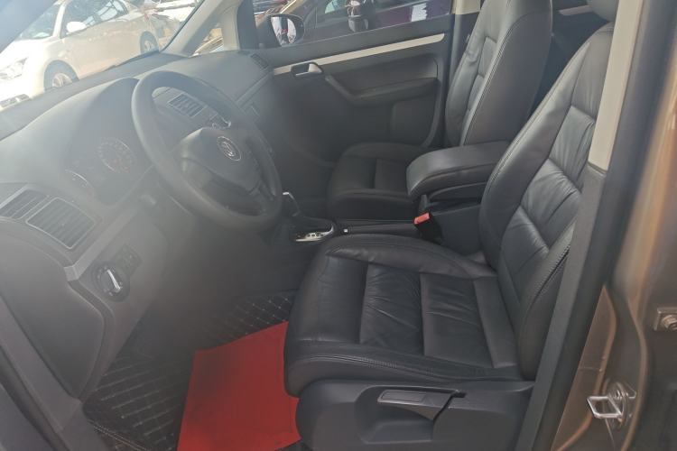 Used Volkswagen Touran 2015 1.4T DSG Comfort Edition 5 Seats
