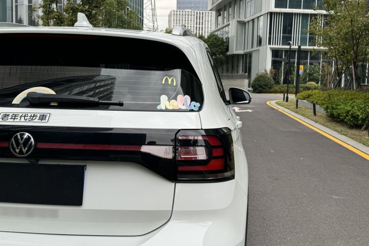 Used Volkswagen Tacqua 2020 1.5L Automatic Yue
