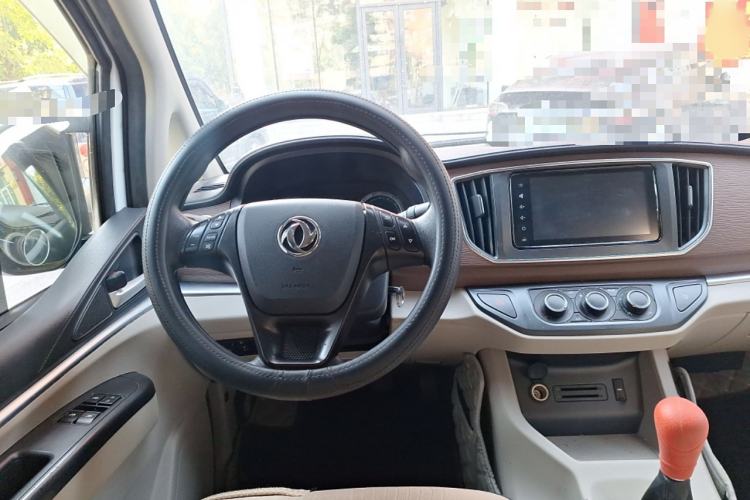 Used FORTHING Lingzhi 2019 M5L 1.6L 7-Seater Standard Model China VI
