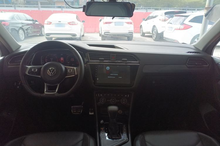 Used Volkswagen Tiguan L 2021 330TSI Automatic Two-Wheel Drive R-Line Enhanced Edition
