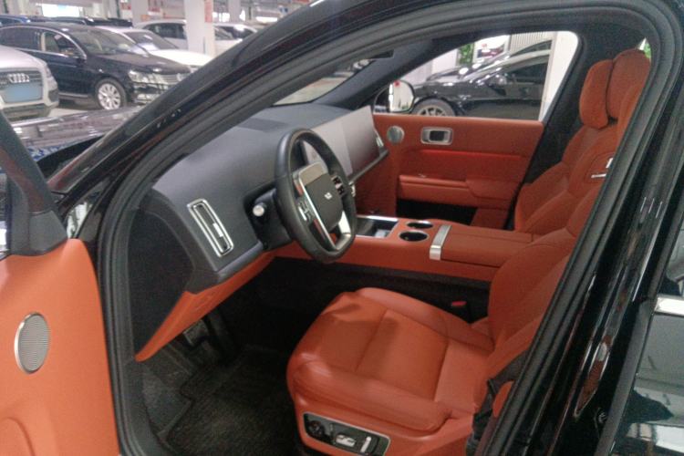 Used Li Auto L7 2023 Max model
