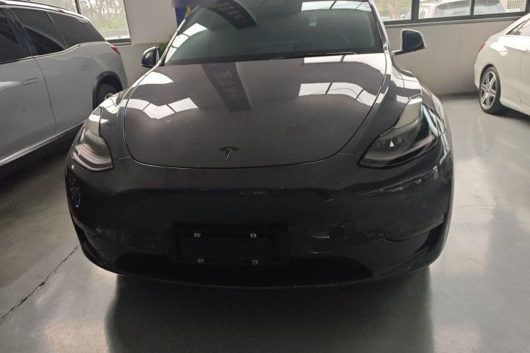 Used Tesla Model Y 2021 Long-Range All-Wheel-Drive Version