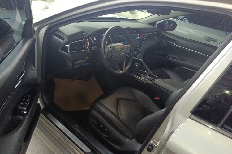 Used Toyota Camry 2019 Revised Version 2.5G Luxury Edition
