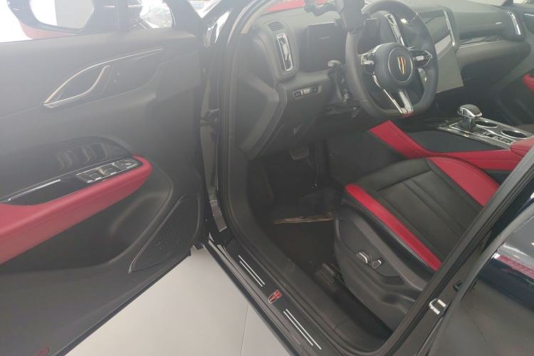 Used Hongqi HS3 2023 1.5T Two-Wheel Drive Shanwei Edition