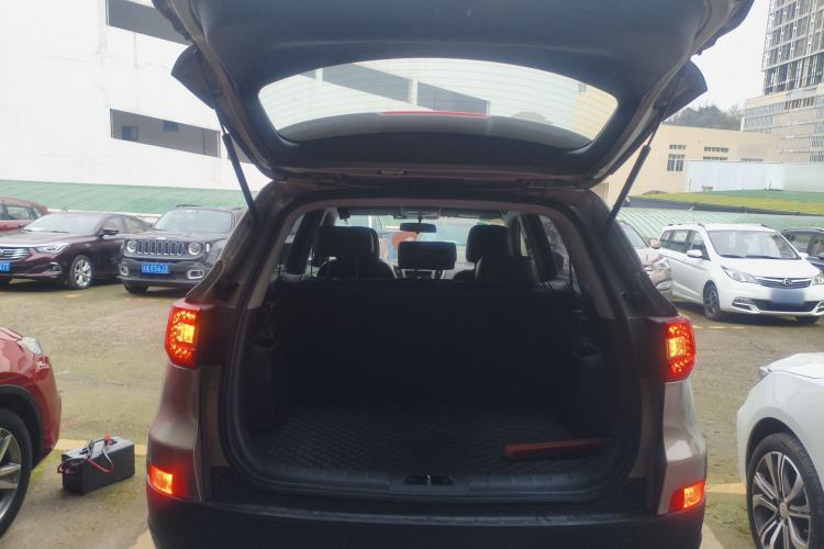 Used Changan CS75 2014 1.8T Automatic Elite Model China IV Standard
