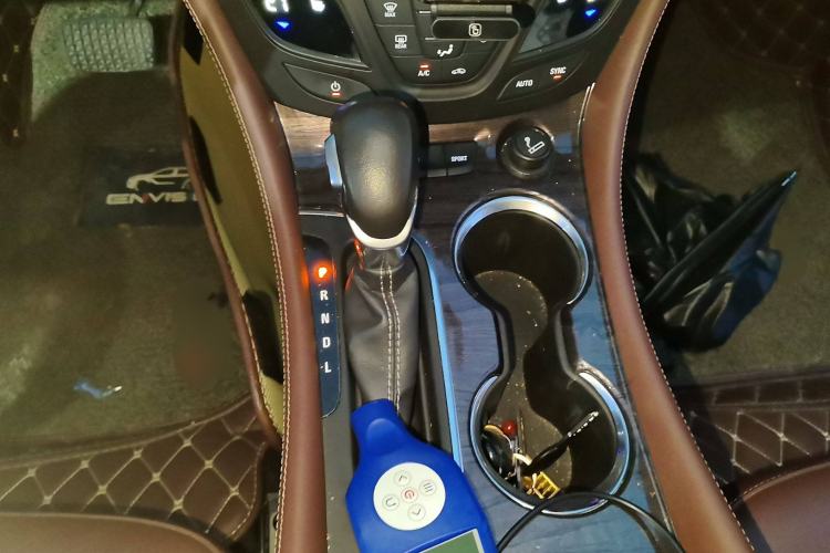 Used Buick Envision 2017 28T Four-Wheel Drive Elite Model
