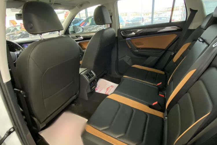 Used Volkswagen Tayron 2019 330TSI Two-Wheel-Drive Luxury Version China V Emission Standard