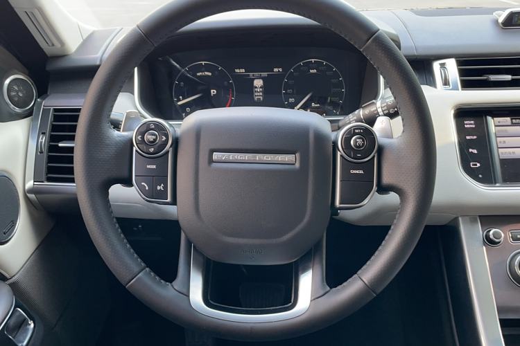 Used Land Rover Range Rover Sport 2014 3.0T V6 Gasoline Version U.S. Specification
