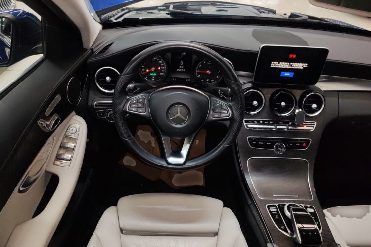 Used Mercedes-Benz C-Class 2015 C 200 L Sport Edition
