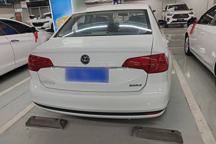 Used Volkswagen Bora 2018 1.5L Manual Fashion Model
