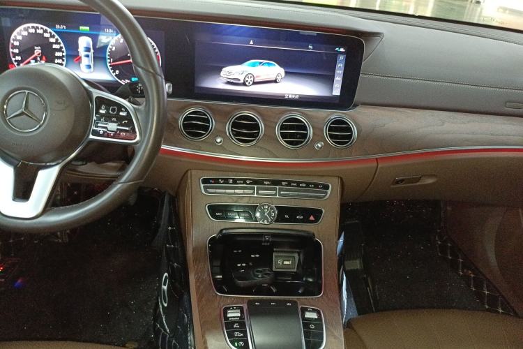 Used Mercedes-Benz E-Class 2020 Facelift E 260 L
