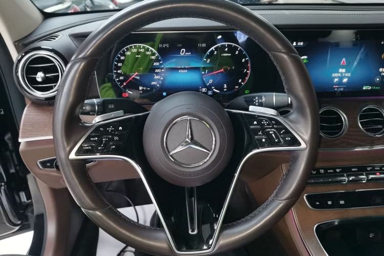 Used Mercedes-Benz E-Class 2022 Updated E 260 L
