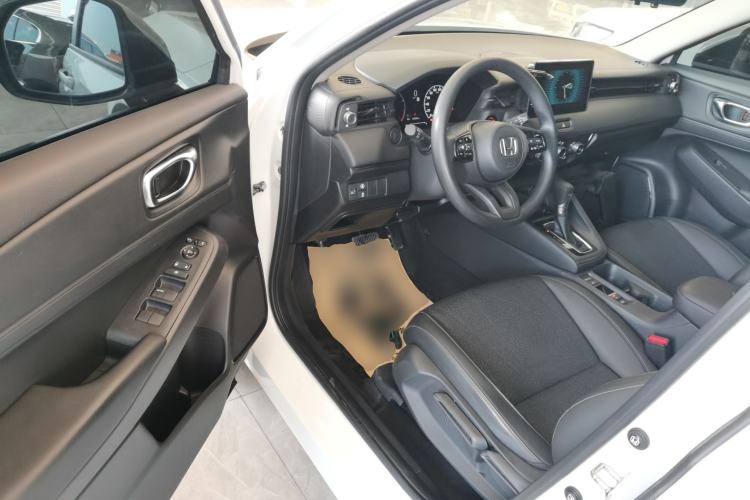 Used Honda Vezel 2023 1.5L CVT Tech Edition
