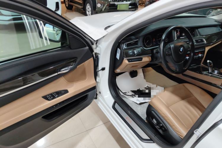 Used BMW 7 Series 2014 730Li Premium Edition
