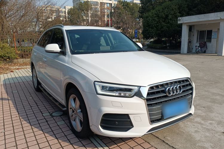 Used Audi Q3 2017 30 TFSI Fashion Model
