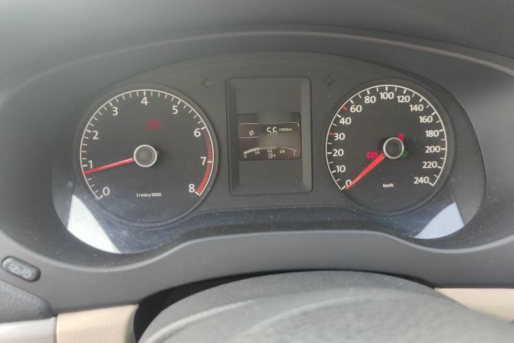 Used Volkswagen Sagitar 2014 Revised Version 1.6L Automatic Comfort Edition