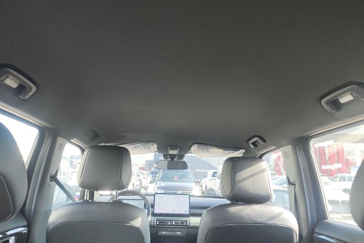 Used Baojun Spark EUV 
