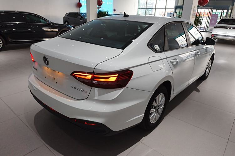 Used Volkswagen Lavida 2023 Revised 1.5L Automatic DeYi Edition
