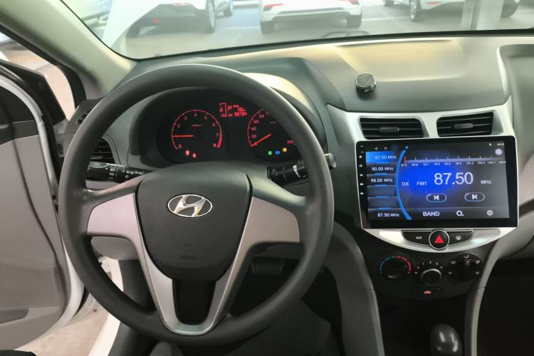 Used Hyundai Verna 2016 1.4L Automatic Smart GLS
