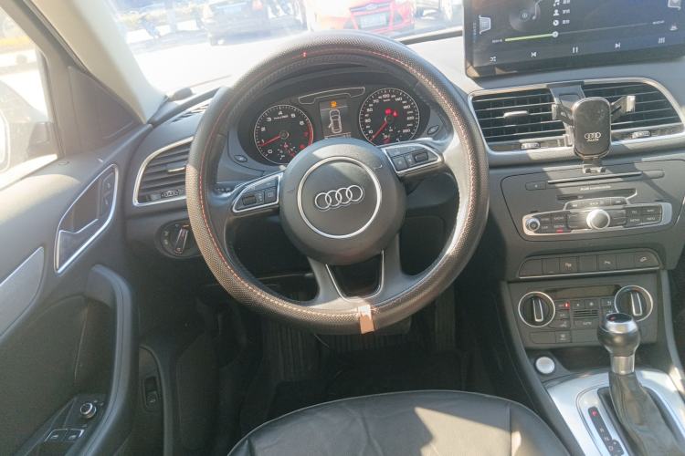 Used Audi Q3 2016 35 TFSI quattro all-wheel-drive style model