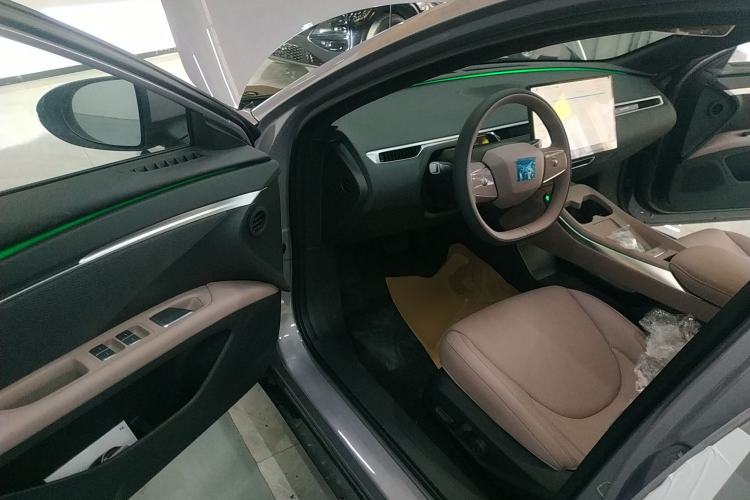 Used XPeng MONA M03 2025 515 Long-Range Plus
