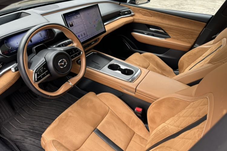 Used Mazda EZ-6 2024 Range-Extended 200 Luxury Edition