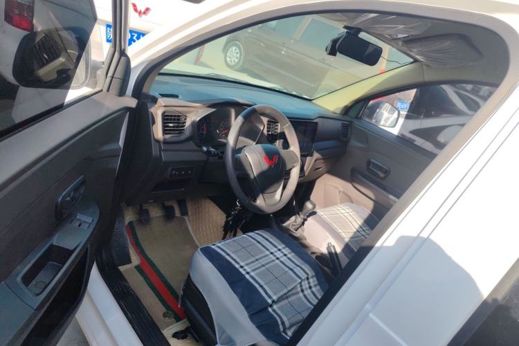 Used Wuling Hongguang V 2022 1.5L Jingqu Edition Electric-Assist LAR
