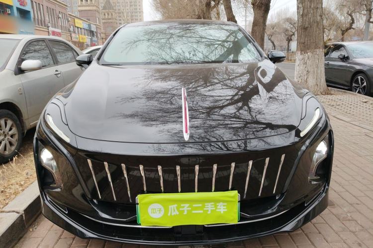 Used Hongqi E-QM5 2024 610 km PLUS
