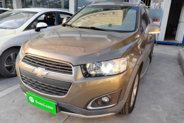 Used Chevrolet Captiva 2015 2.4L 4x4 Flagship Edition 7-Seater
