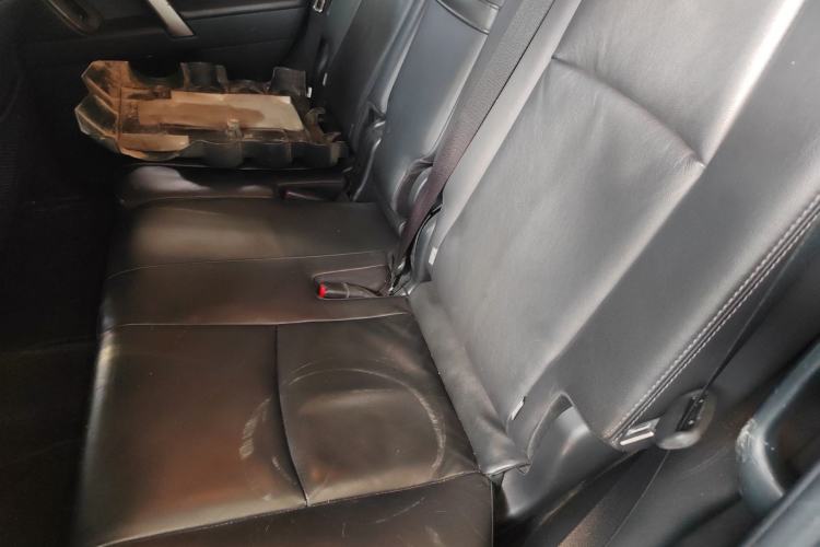 Used Toyota Prado 2014 4.0L Automatic TX-L NAVI
