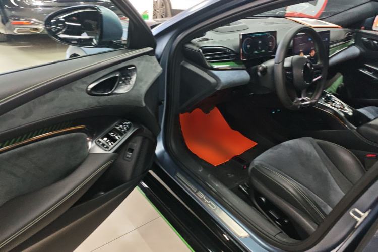 Used BYD Seal 2022 650 km All-Wheel-Drive Performance Version
