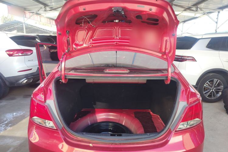 Used Hyundai Verna 2014 1.4L Automatic Leading-Edge GLX
