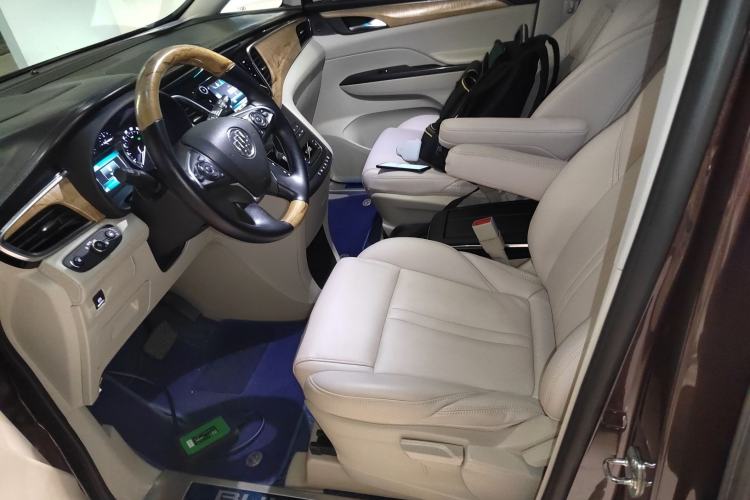 Used Buick GL8 2018 ES 28T Comfort Model China VI Standard
