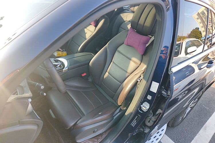 Used Mercedes-Benz GLC 2016 GLC 260 4MATIC Luxury Model
