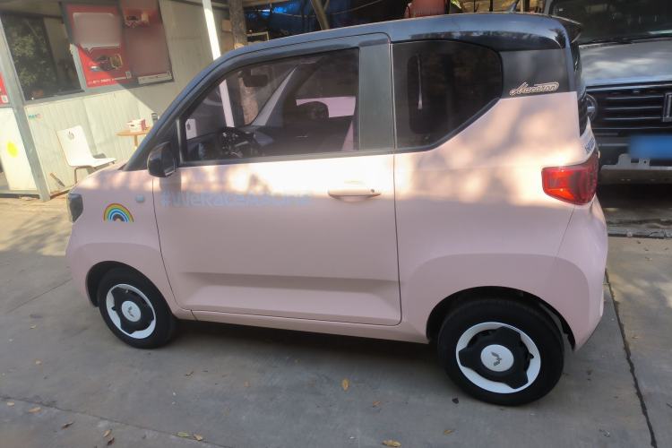 Used Wuling Hongguang MINIEV 2021 Macaron Fashion Model Lithium Iron Phosphate