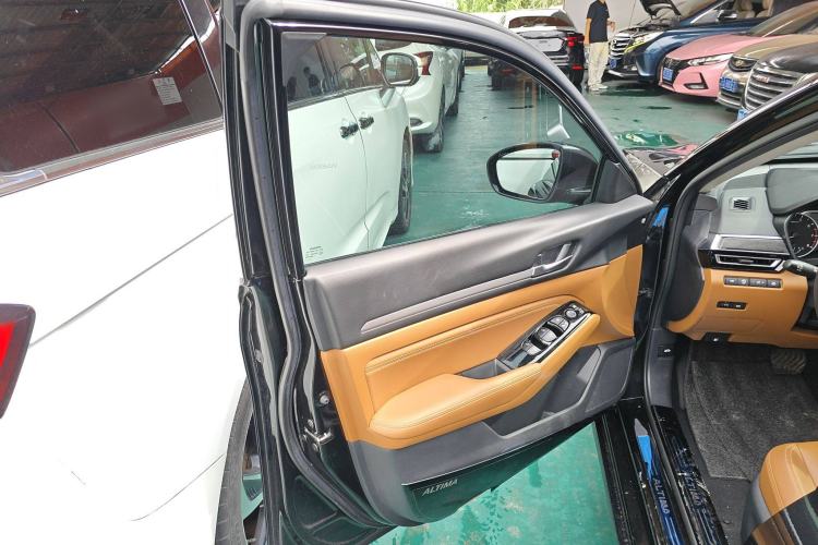 Used Nissan Teana 2022 2.0L XL-TLS Enjoyment Edition
