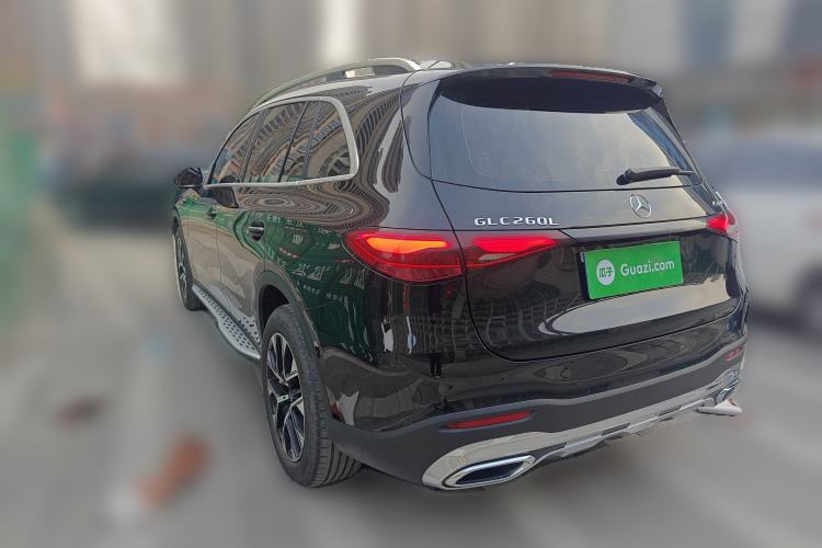 Used Mercedes-Benz GLC 2023 GLC 260 L 4MATIC Dynamic Edition 5-seater
