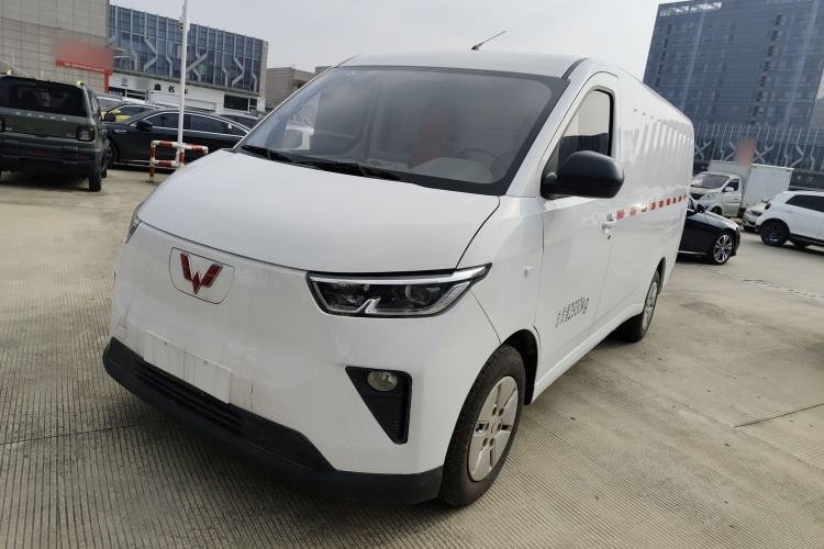 Used Wuling Yangguang 2024 300km Comfort Version with Sealed Windows 60kW
