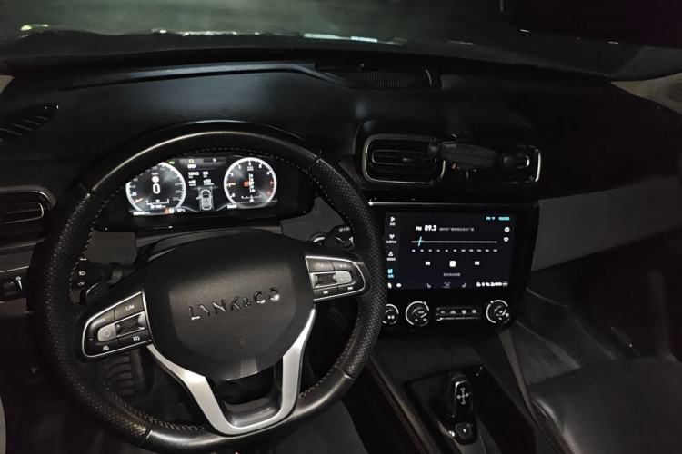 Used Lynk & Co 02 2019 1.5T DCT Two-Wheel Drive Pro Edition China VI Standard